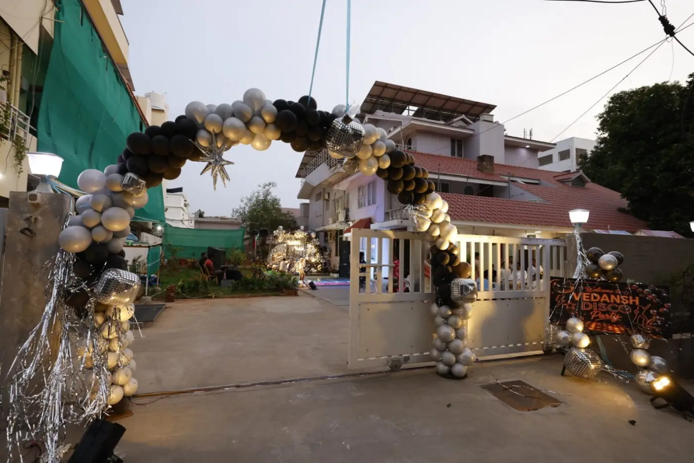 Balloon arch entrance for a home birthday party in Guntur